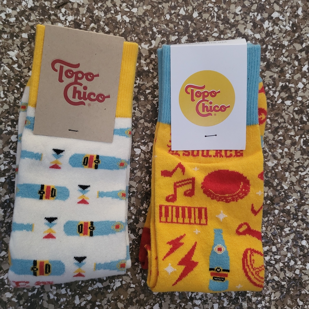 Topo Chico Socks Set